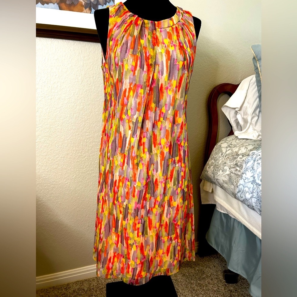 ILe multi colored sleeveless dress. Size 10. NWOTGS.